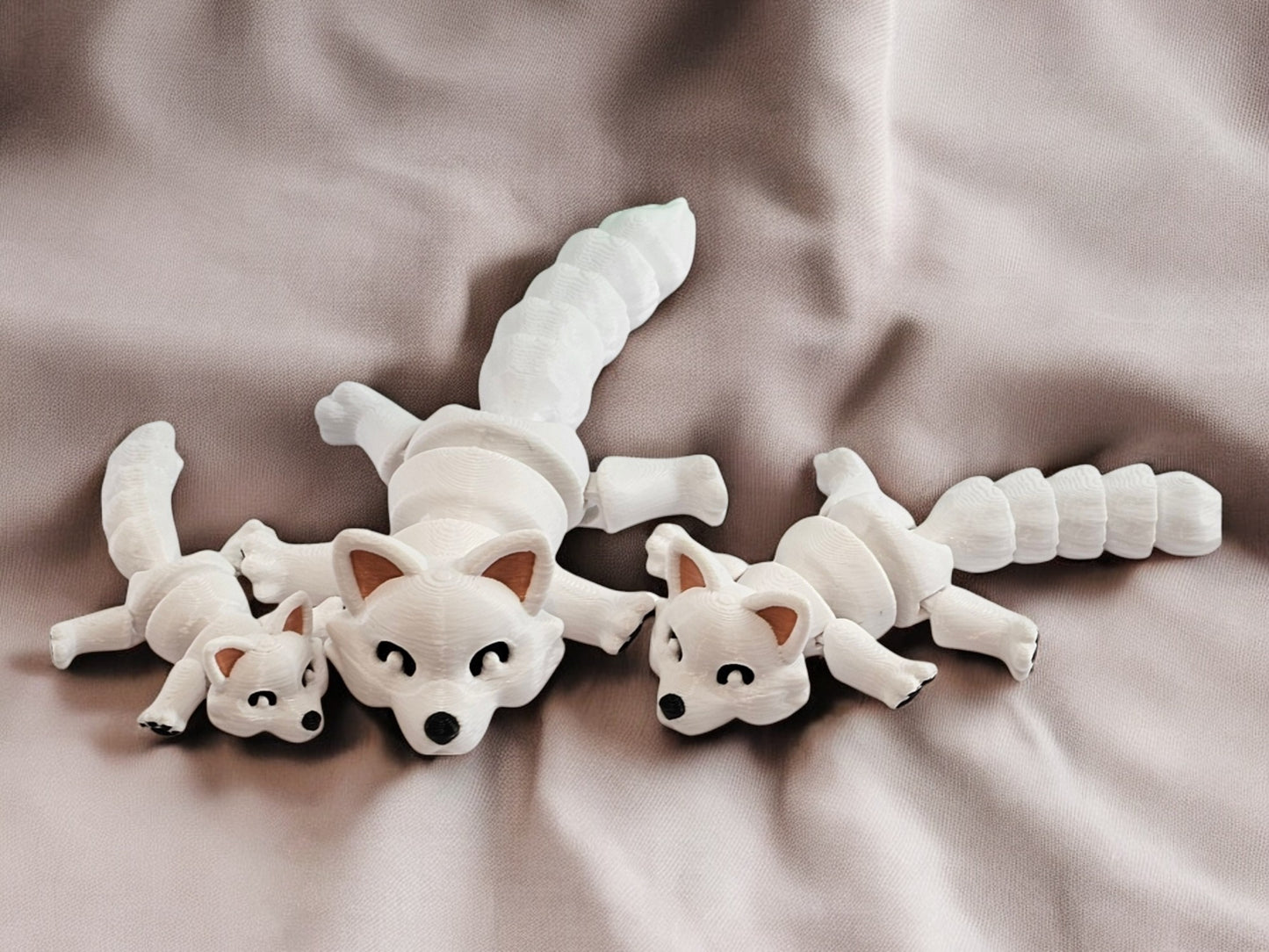 3D Printed Snow Fox Family Toy Set with Trash Can - Fun and Unique Artic Fox Figures for Kids - Eco-Friendly Playtime