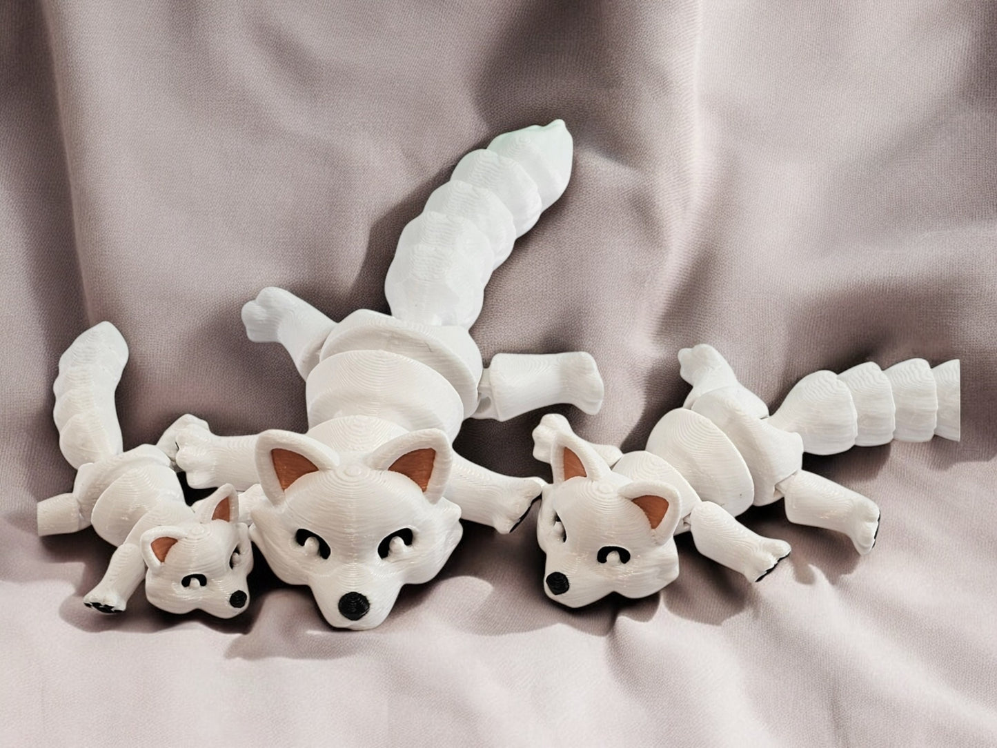 3D Printed Snow Fox Family Toy Set with Trash Can - Fun and Unique Artic Fox Figures for Kids - Eco-Friendly Playtime
