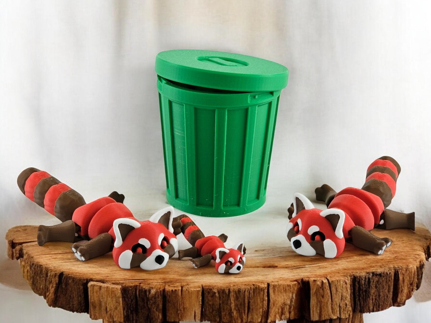 Cute Red Panda Trash Can Toy Set - Adorable Playtime for Kids - 3D Printed Red Panda Figures - Fun Gift for Animal Lovers